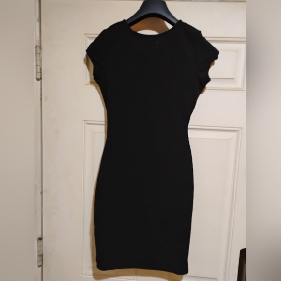 Almost Famous Size Medium Black Mini Dress - Picture 9 of 10